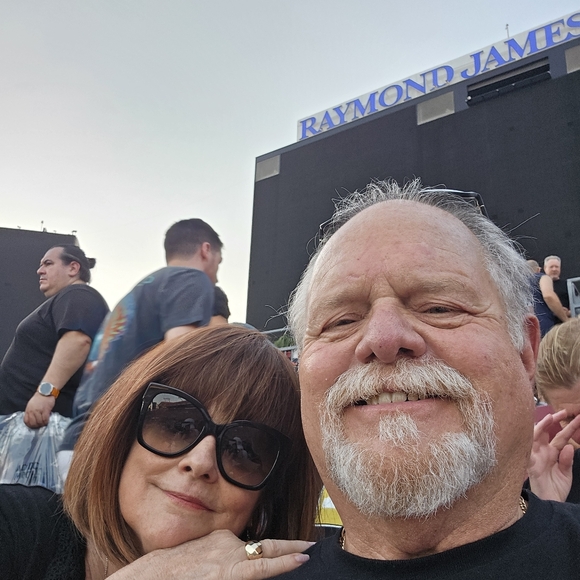 Meet your Posher, June - Picture 2 of 7